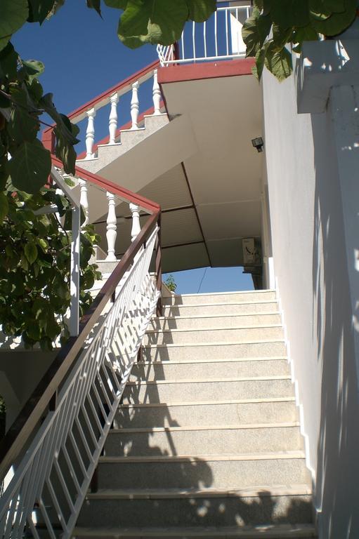 Guest House Bajceta Herceg Novi Ngoại thất bức ảnh